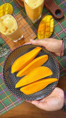 Premium Quality Sindhri Mangoes - Export Quality | Mango Tango